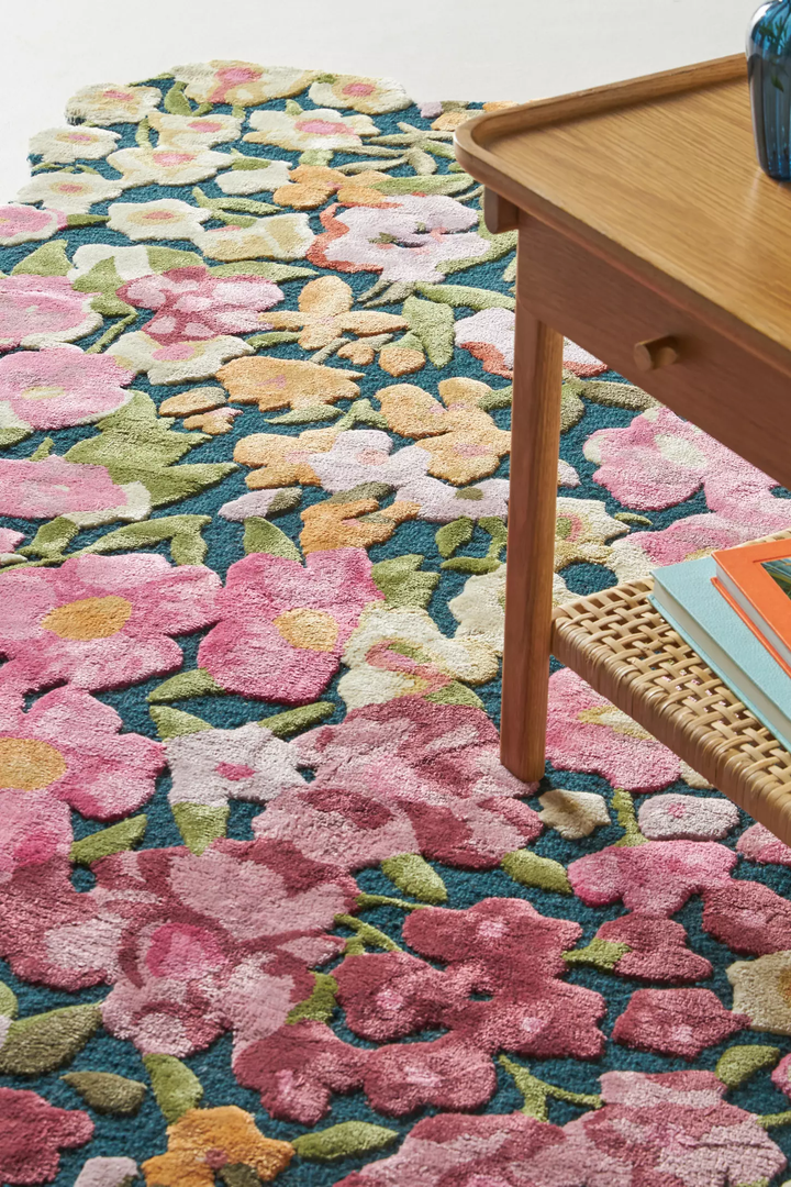 Blossom Motif Silk Hand Tufted Carpet