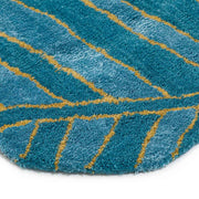 Hand-Tufted Wool Rug with Artistic Leaf Pattern"