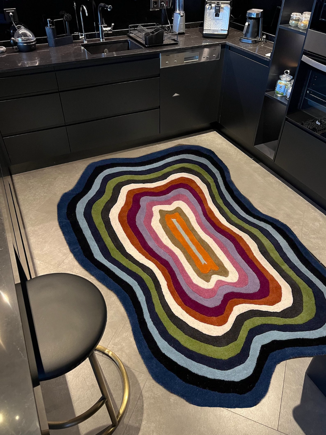 Flow Handmade Irregular Shape Carpet – Modern Organic Abstract Rug for Living Room & Bedroom